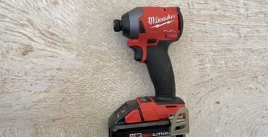 Milwaukee M18 Fuel 2853-20 Impact Driver with M18 RedLithium Battery - Tool Tested